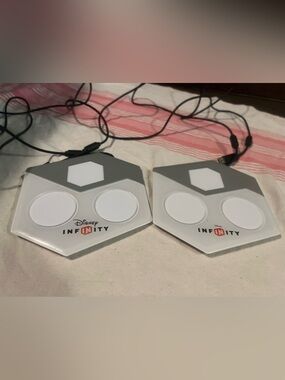 Disney Infinity Base for Wii U - 2 Pair